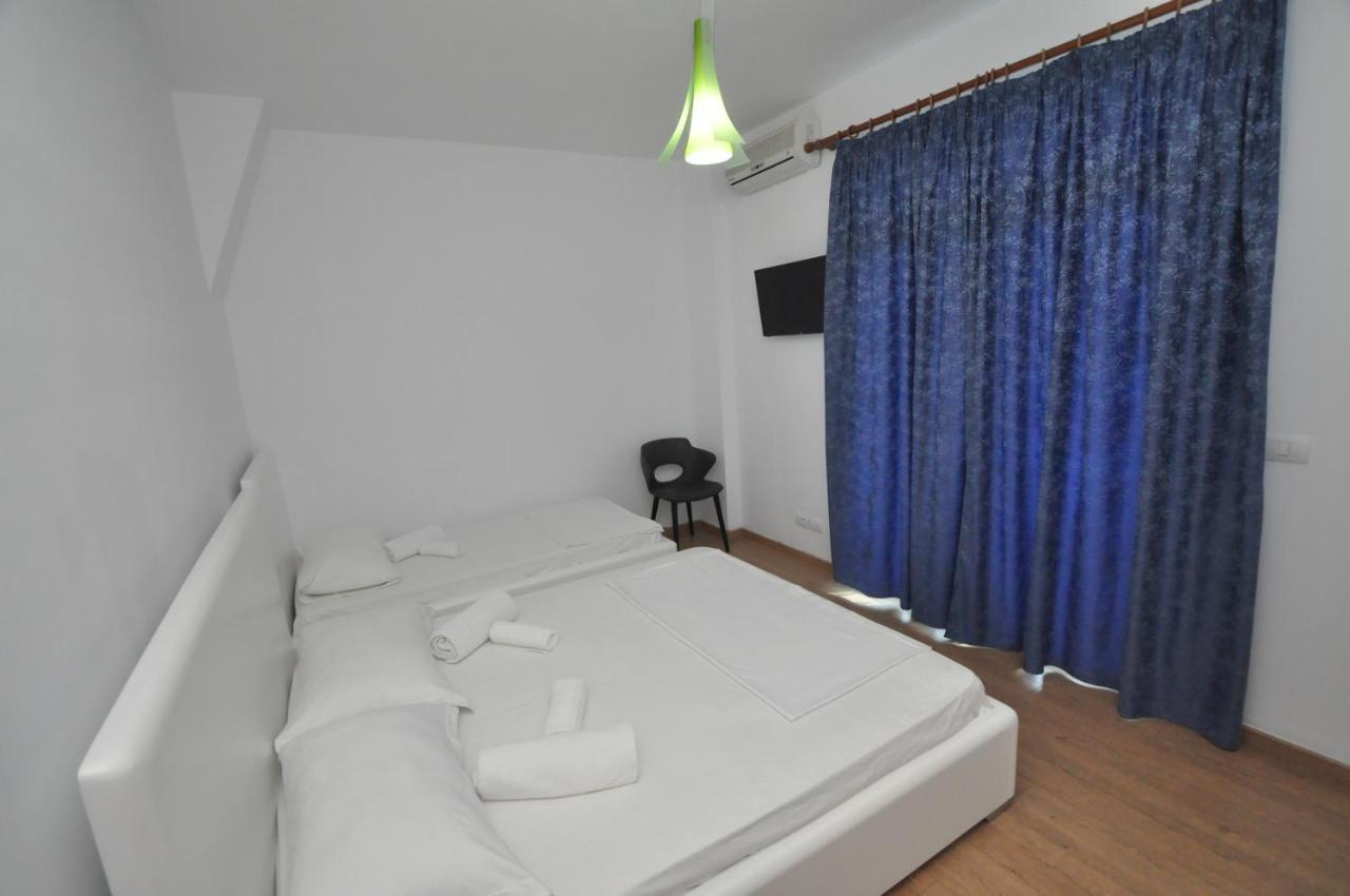 Grand G&T Hotel Shkallnur Luaran gambar