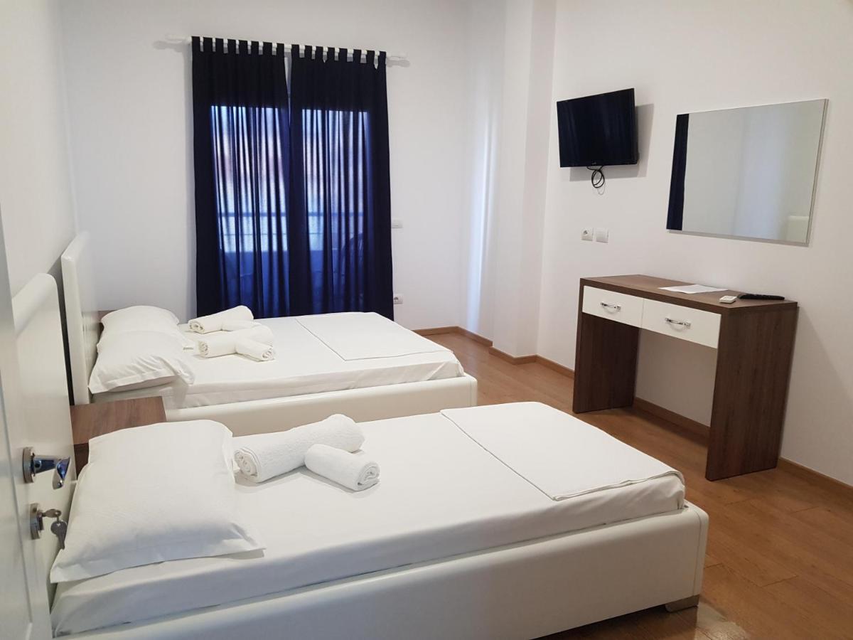 Grand G&T Hotel Shkallnur Luaran gambar